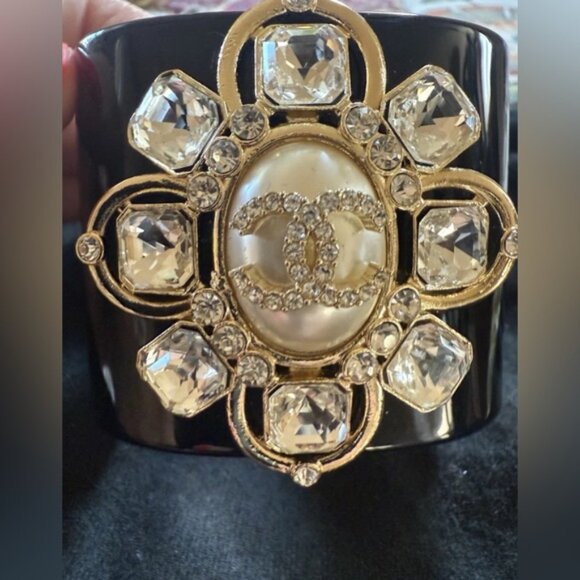 CHANEL Black and Silver Bracelet - Picture 2 of 4